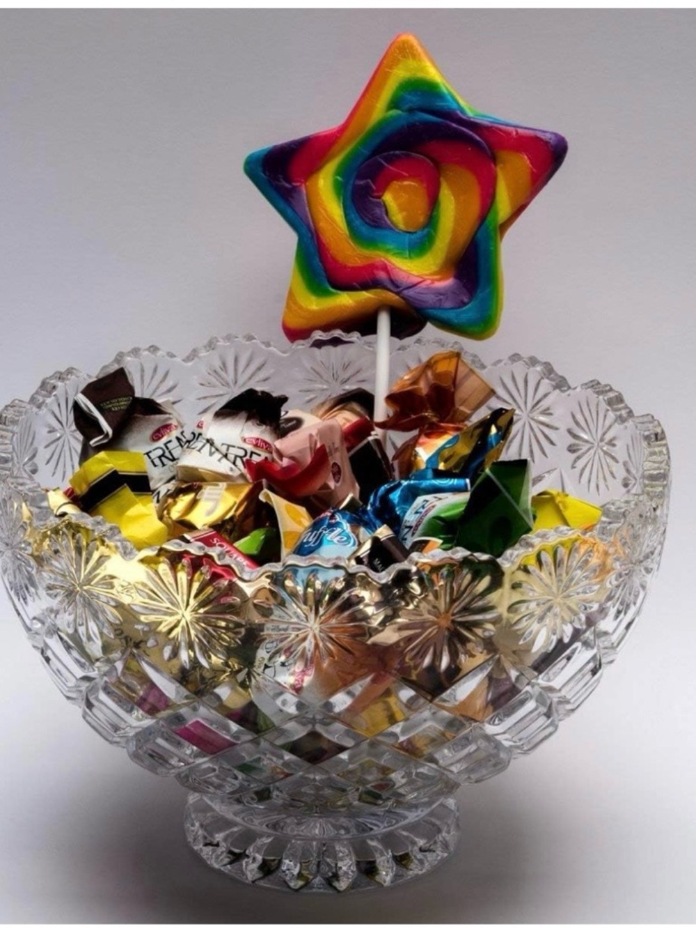 Crystal Bowl Centerpiece - Picture 5 of 17